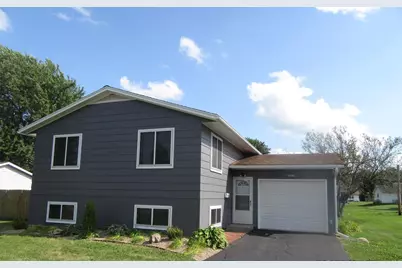 1036 5th Street, Baraboo, WI 53913 - Photo 1