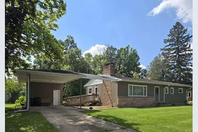 528 E Main Street, Reedsburg, WI 53959 - Photo 1