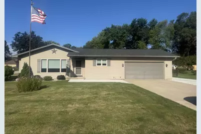 301 Adams Street, Rosendale, WI 54974 - Photo 1