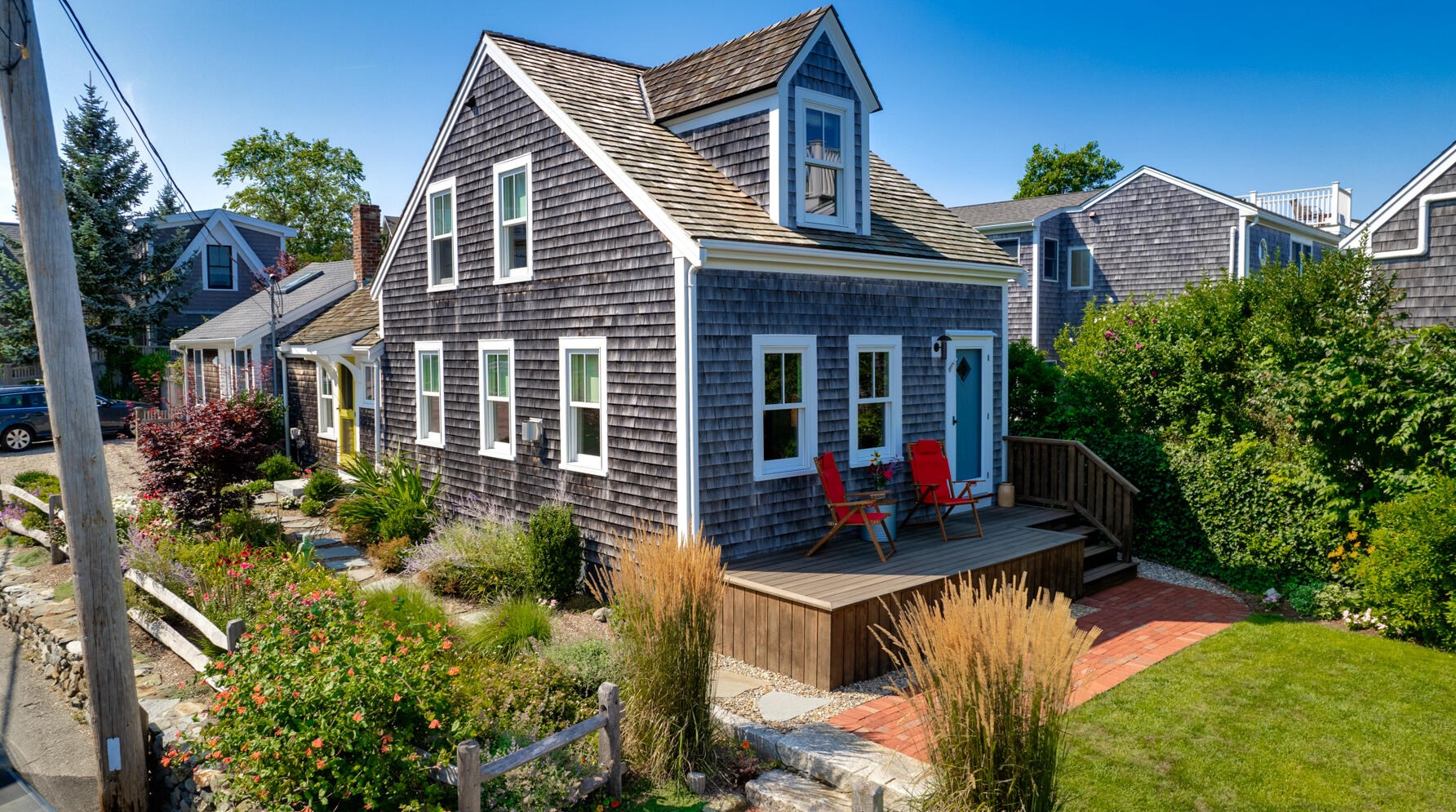 17 Vine St, Provincetown, MA 02657 exterior