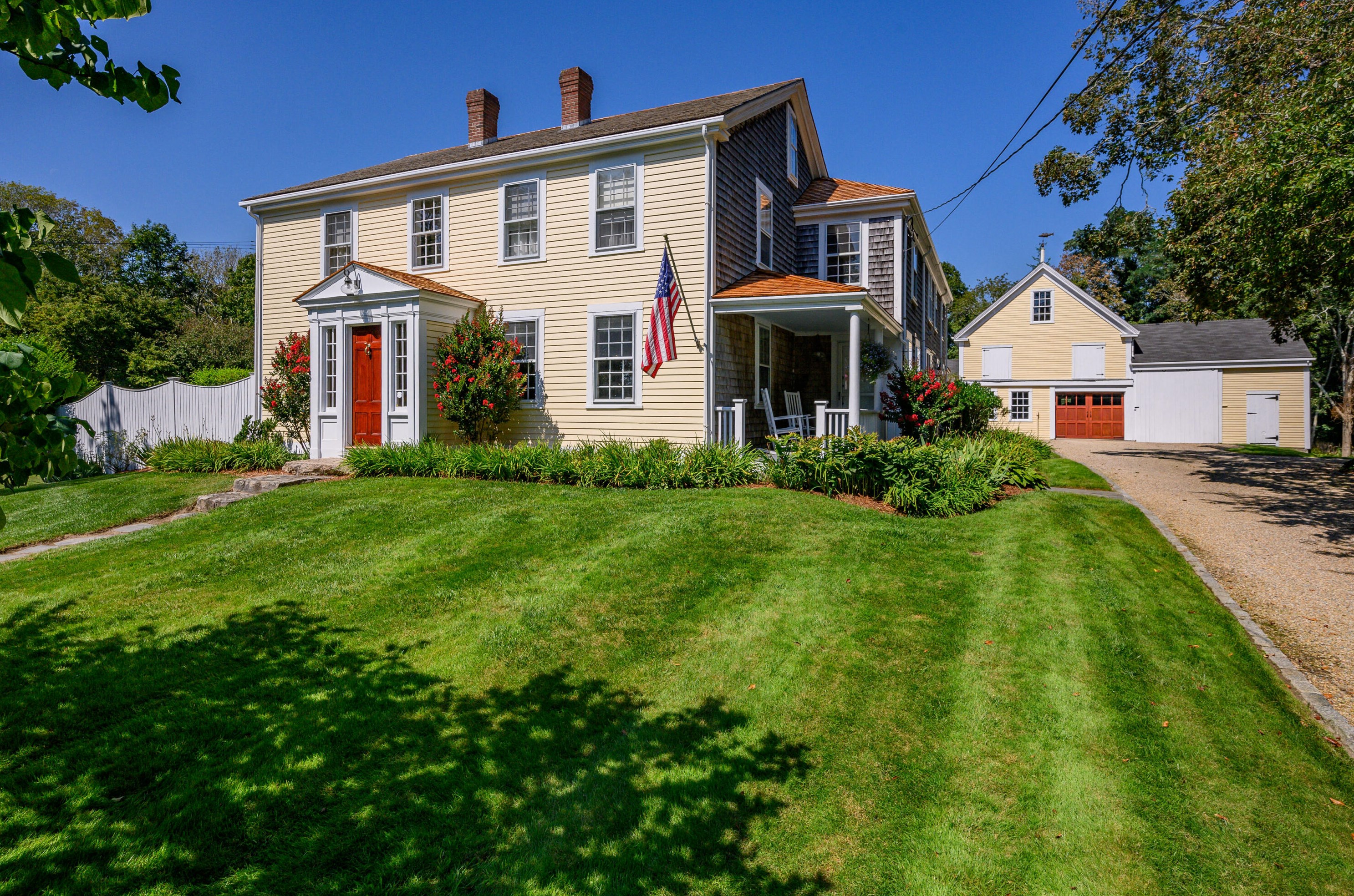 4428 Main St, Barnstable, MA 02668 exterior