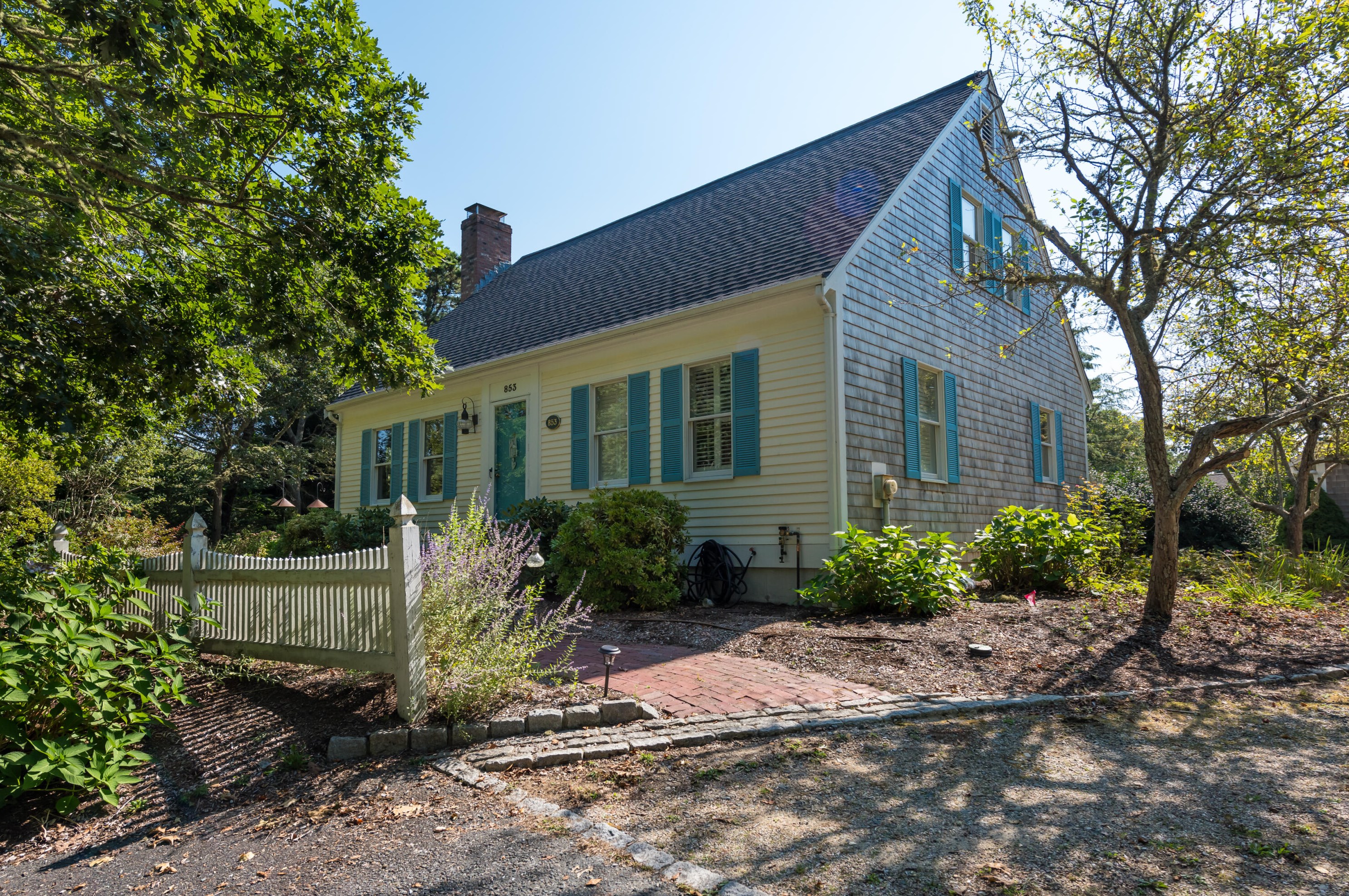 853 Route 28, Harwichport, MA 02646 exterior