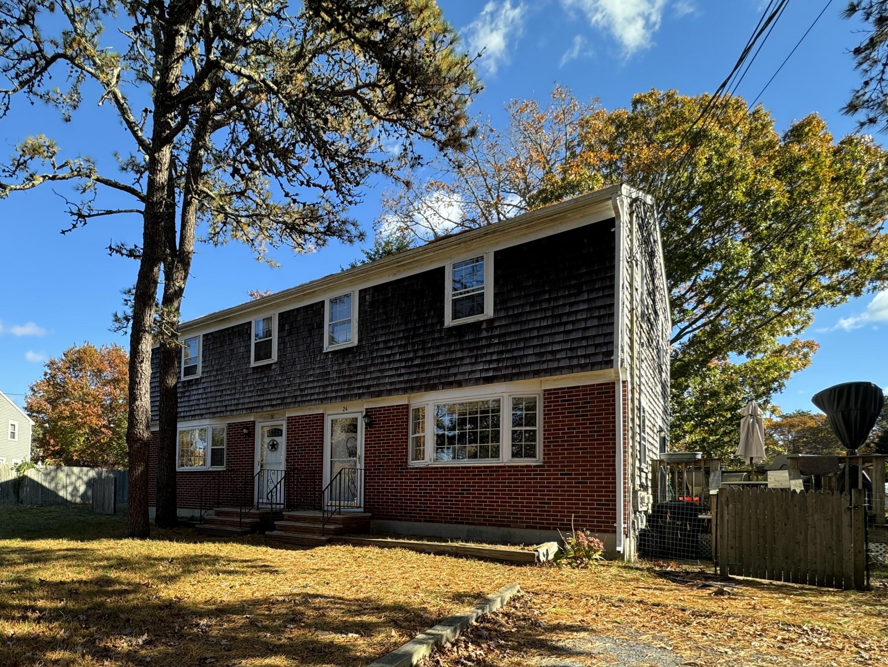 26 Crestwood Ln, Dennis Port, MA 02639 exterior