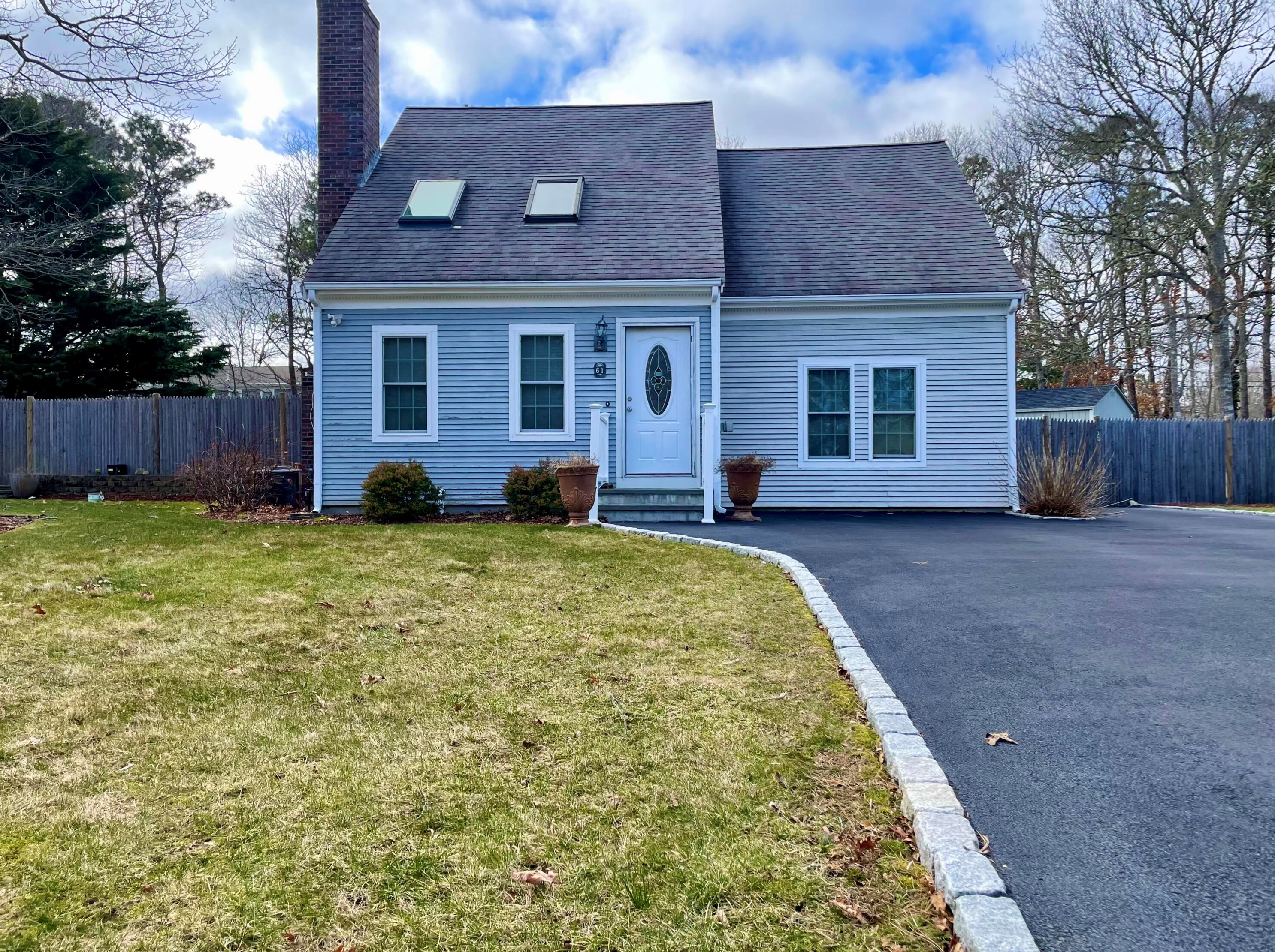 61 Brant Way, Hyannis, MA 02601 exterior