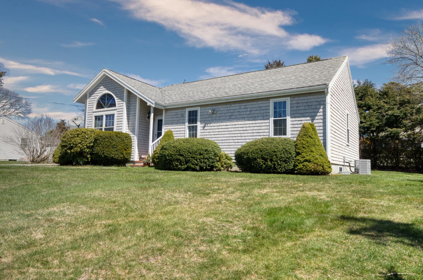 27 Bellavista Dr, Bourne, MA 02559-2065