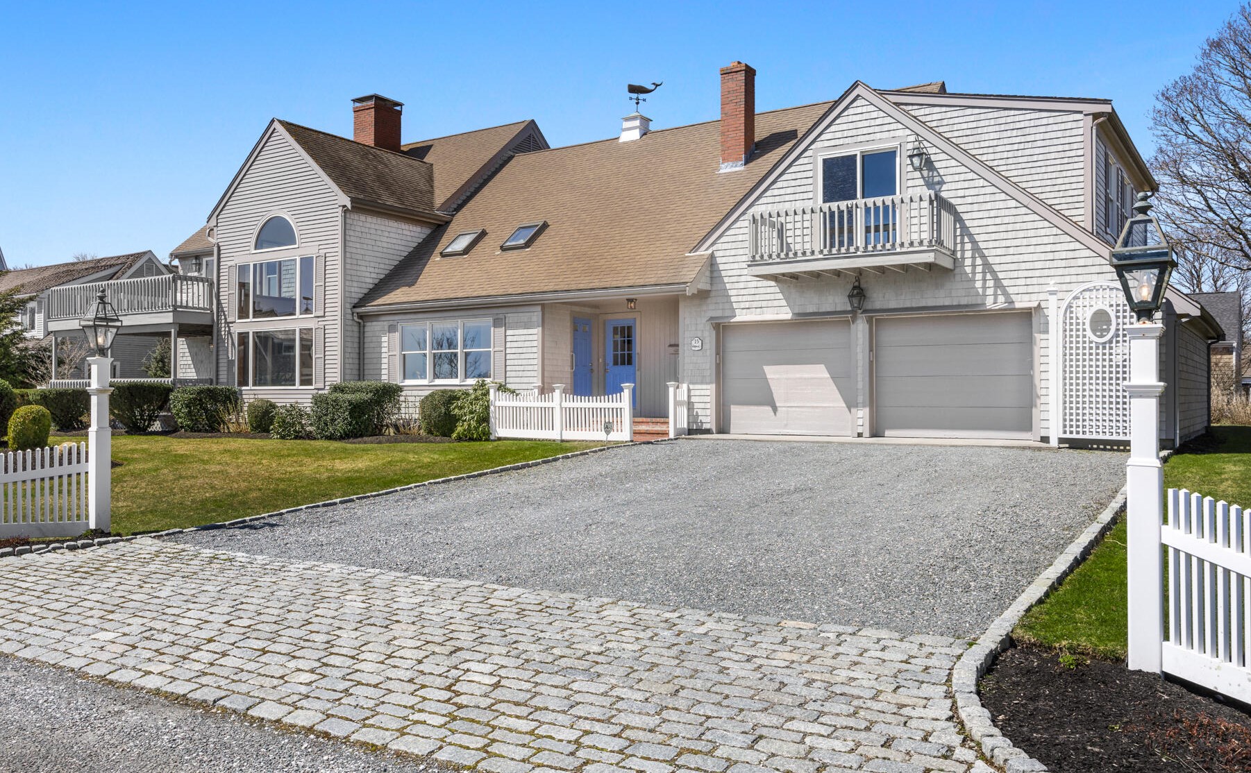 15 Waterside Ave, Falmouth, MA 02540 exterior