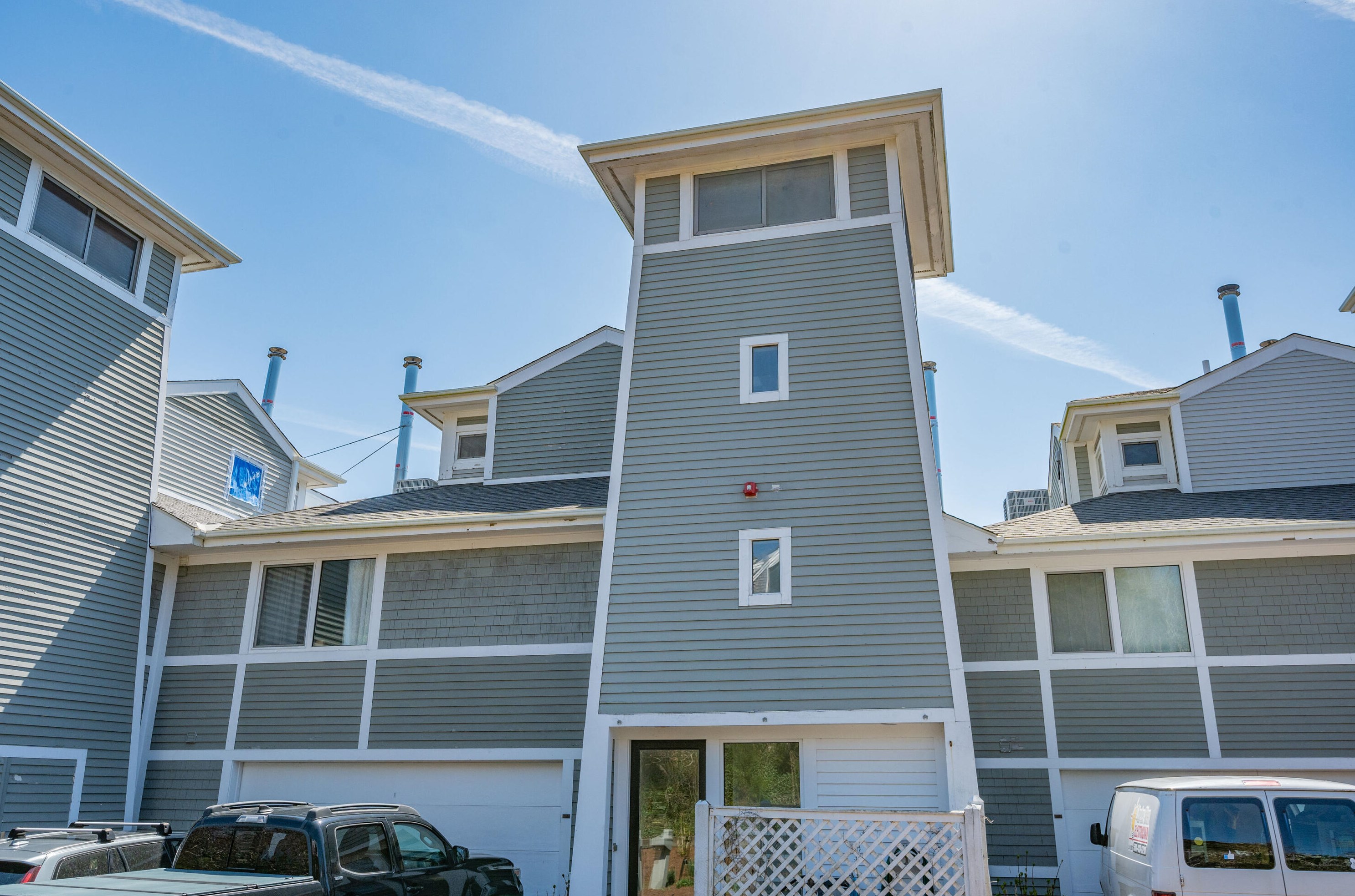 12 Commercial St, Provincetown, MA 02657 exterior