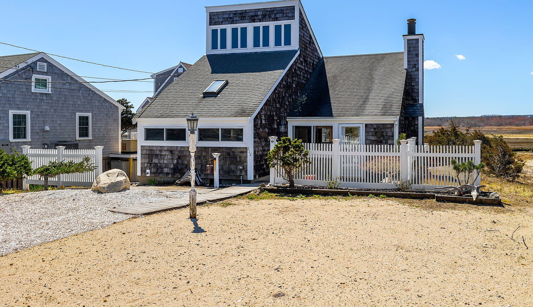 212 Shore Blvd, East Sandwich, MA 02537 exterior