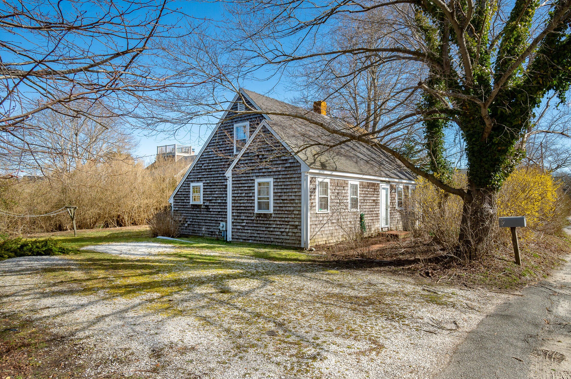 15 Bear St, Nantucket, MA 02554