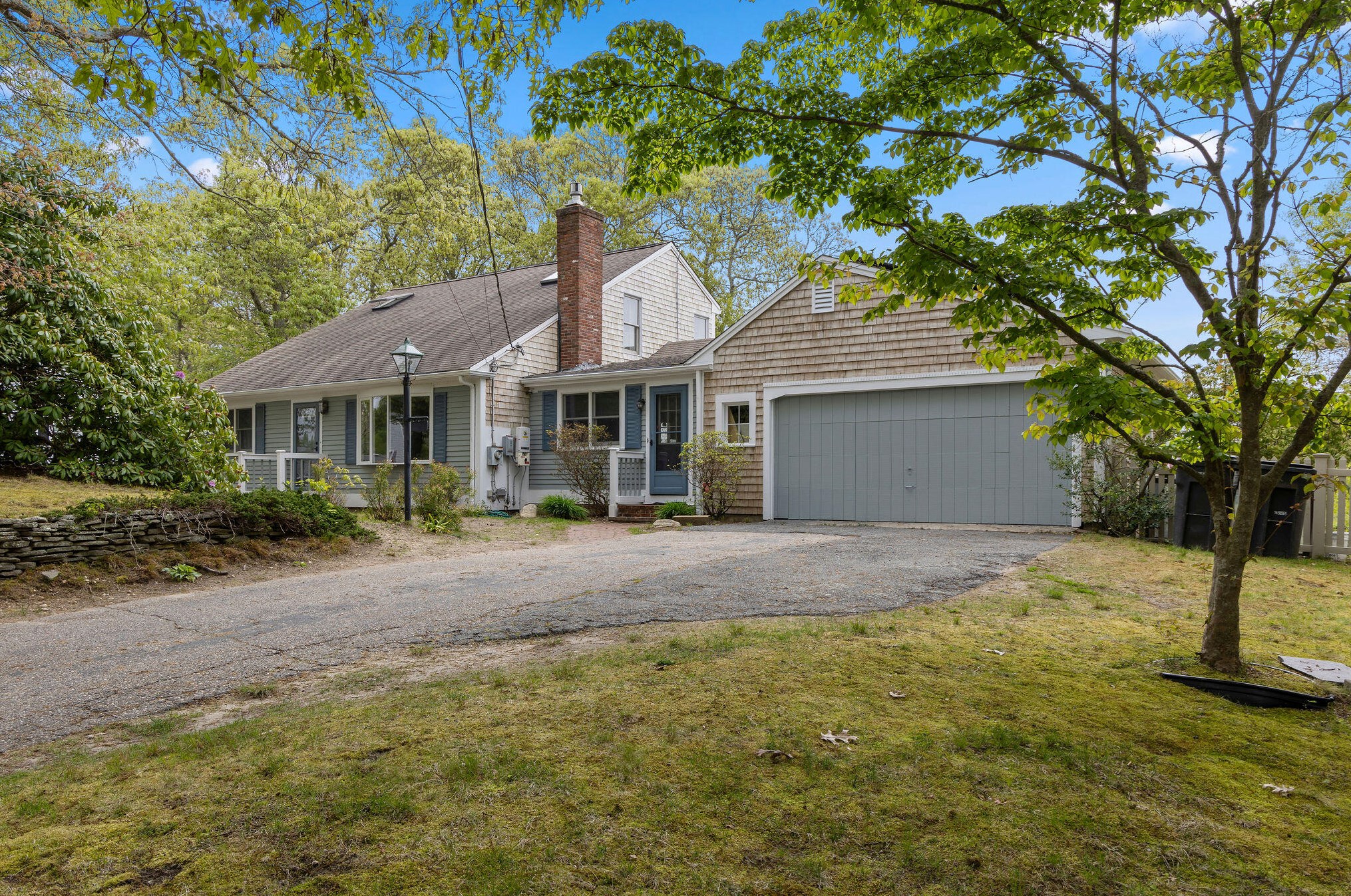 25 Snow Creek Dr, Hyannis, MA 02601 exterior