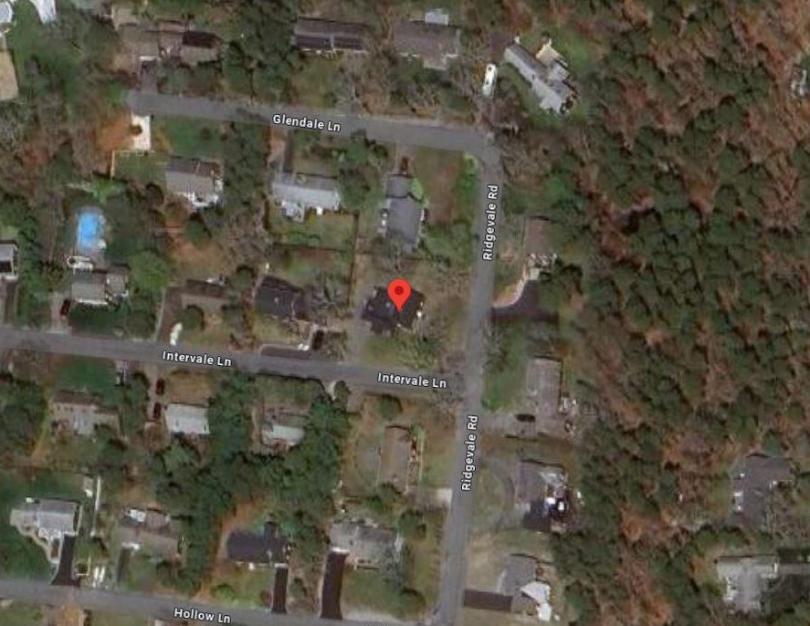 34 Ridgevale Rd, Hardwich, MA 02645 exterior