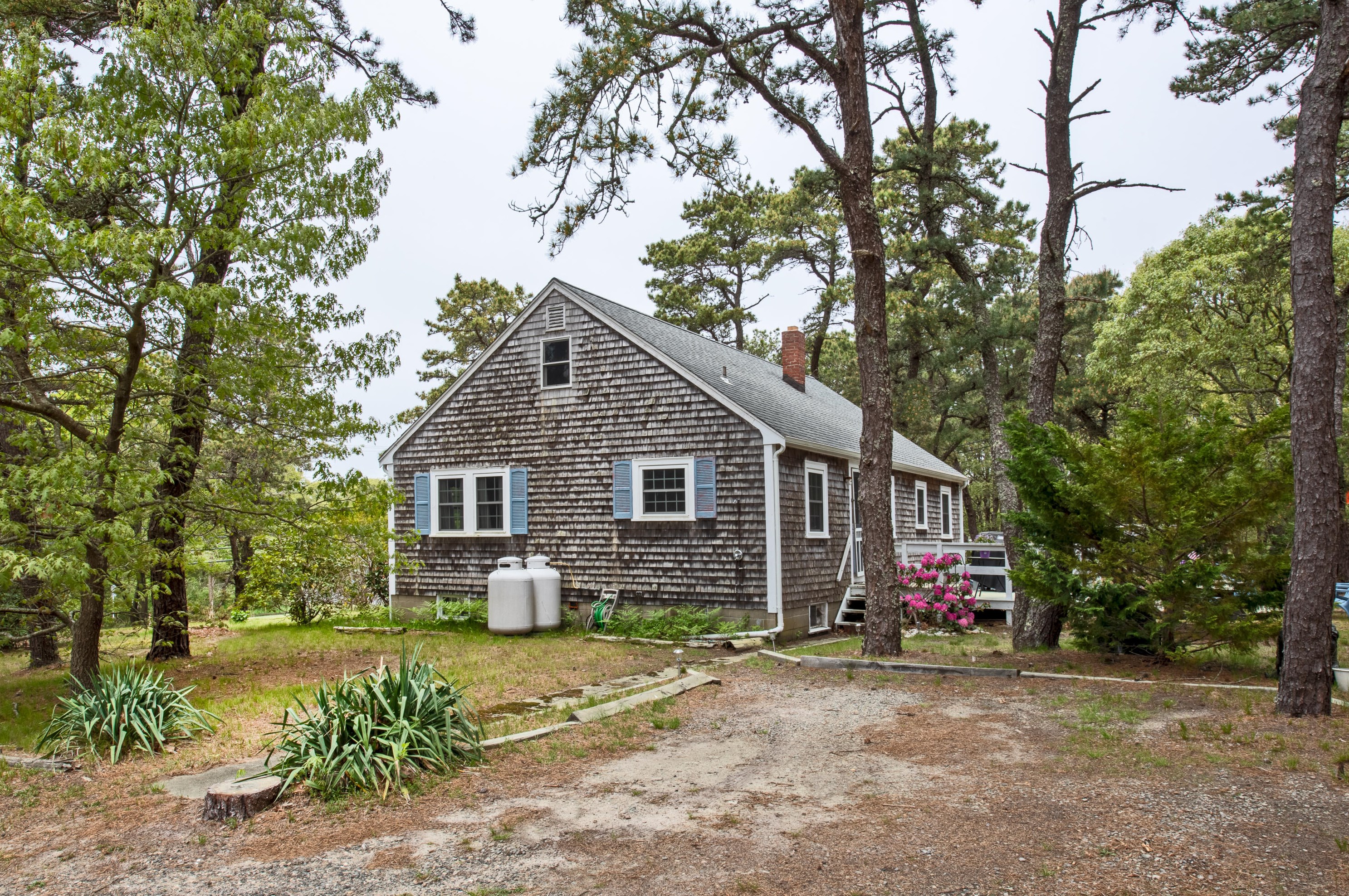 20 Fresh Brook Ln, Wellfleet, MA 02667 exterior