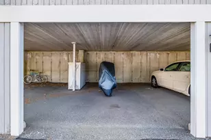 33 Highview Dr, Sandwich, MA 02563 - Photo 36