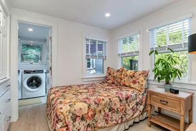 44 Commercial Street, Provincetown, MA 02657 - Photo 12