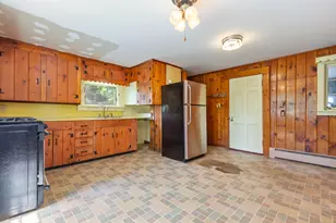 22 Browne St, Provincetown, MA 02657 - Photo 12