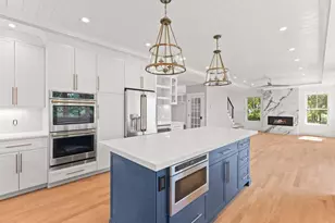 285 Edgewater Dr, Falmouth, MA 02536 - Photo 16
