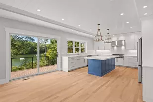 285 Edgewater Dr, Falmouth, MA 02536 - Photo 10