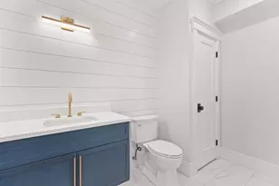 285 Edgewater Dr, Falmouth, MA 02536 - Photo 20