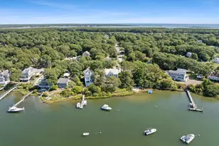 285 Edgewater Dr, Falmouth, MA 02536 - Photo 4