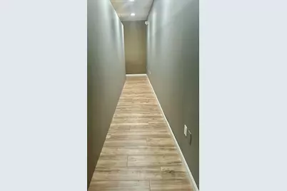 401/387 Nathan Ellis Highway #10, Mashpee, MA 02649 - Photo 8