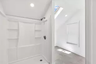 35 Locust St, Wareham, MA 02558 - Photo 24