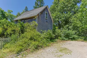 20 Aunt Debbys Rd, Dennis, MA 02639 - Photo 4