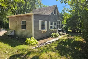 33 John Parker Rd, Falmouth, MA 02536 - Photo 2