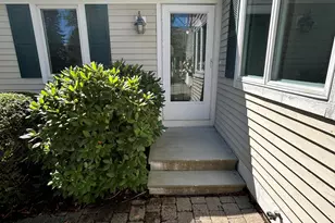 6 Masters Ct, Mashpee, MA 02649 - Photo 4