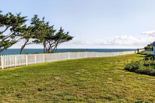 33 Landmark Ave, Mashpee, MA 02649 - Photo 2