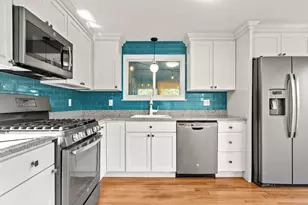 16 Off Conwell St, Provincetown, MA 02657 - Photo 26