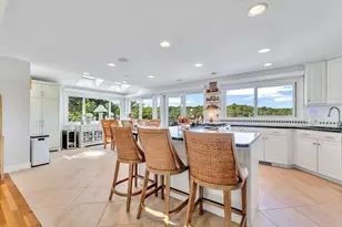 231 Edgewater Dr, Falmouth, MA 02536 - Photo 10