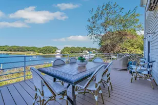 231 Edgewater Dr, Falmouth, MA 02536 - Photo 52