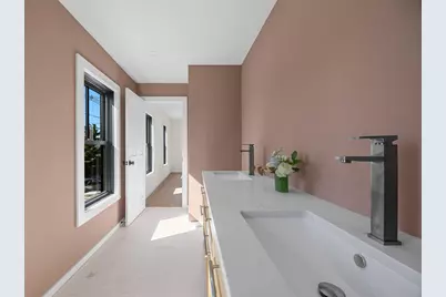 624 Commercial Street, Provincetown, MA 02657 - Photo 26