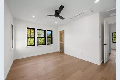 624 Commercial Street, Provincetown, MA 02657 - Photo 28