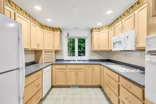 16 Warren Rd, Yarmouth, MA 02675 - Photo 4