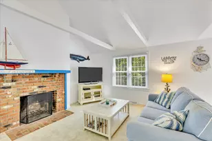 16 Warren Rd, Yarmouth, MA 02675 - Photo 8