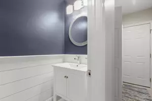 1 Hollyhock Knoll Ct, Bourne, MA 02532 - Photo 10