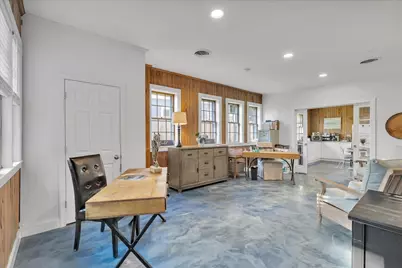 627 S Main Street, Barnstable, MA 02632 - Photo 16