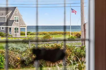 214 Menauhant Road, Falmouth, MA 02540 - Photo 10