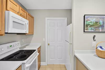 4 Hollyhock Knoll Court #UNIT 4, Bourne, MA 02532 - Photo 18