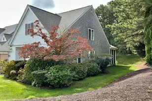 22 Stratford Ridge, Mashpee, MA 02649 - Photo 2