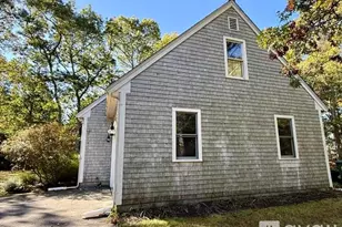 19 Westerly Dr, Sandwich, MA 02563 - Photo 2
