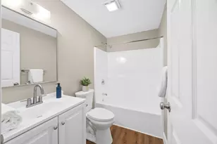 425 Main St, Chatham, MA 02633 - Photo 16