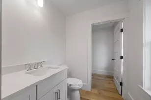 213 N Falmouth Hwy, Falmouth, MA 02556 - Photo 14