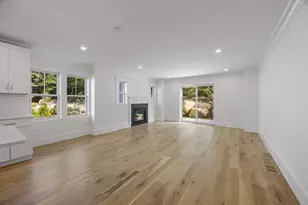 213 N Falmouth Hwy, Falmouth, MA 02556 - Photo 14