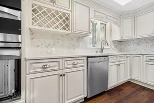 9 Bramble Bush Dr, Sandwich, MA 02563 - Photo 6