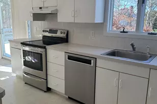 42 Hanson Cir, Falmouth, MA 02536 - Photo 6