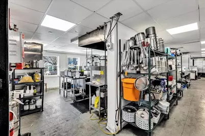 317 Commercial Street, Provincetown, MA 02657 - Photo 48