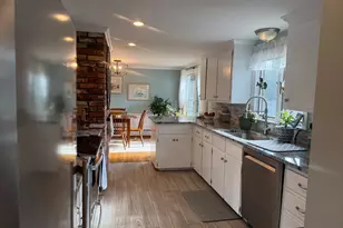 91 Chipping Green Cir, Yarmouth, MA 02664 - Photo 16