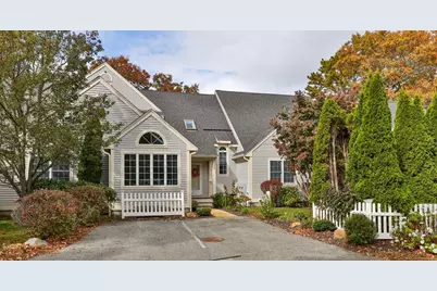 28 Gold Leaf Lane #UNIT 28, Mashpee, MA 02649 - Photo 2